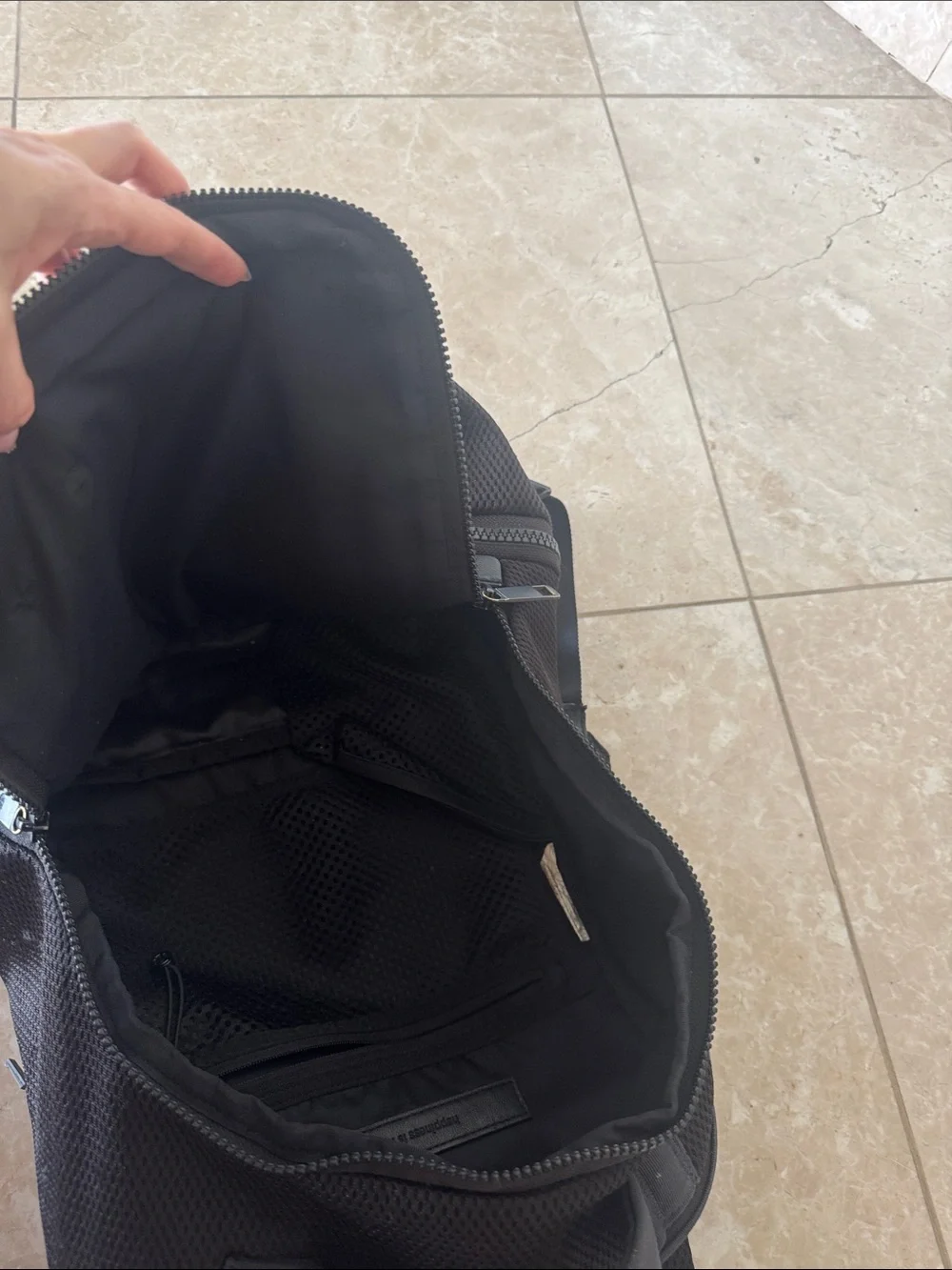 lululemon athletica Black Mesh Backpack - Men's Compact Organizer